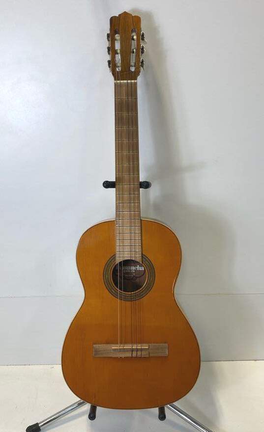 La Mancha Acoustic Guitar - Estudio image number 1