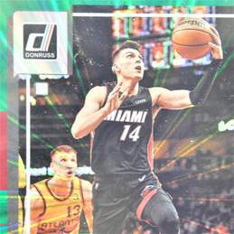 2022-23 Tyler Herro Donruss Holo Green Laser Miami Heat alternative image