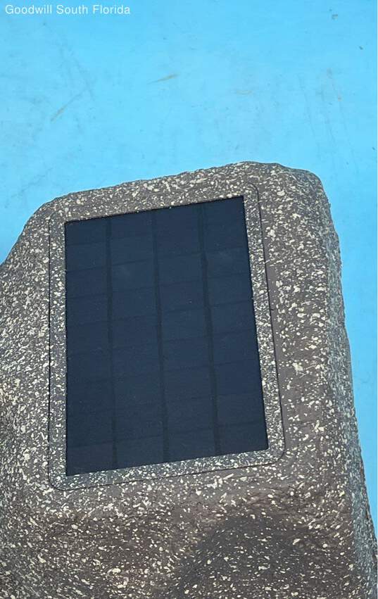 Glow Stone Solar Garden IPX4 Waterproof Speaker Not Tested image number 5