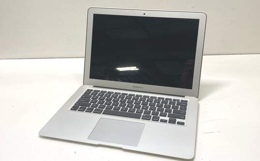 Apple MacBook Air (13", A1466) 250GB Wiped image number 5