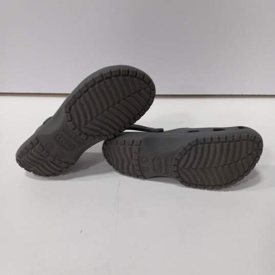 Crocs Men's Gray Sandals Size 10, Women's Size 12 image number 5