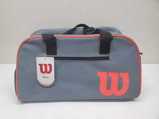 Wilson CLASH Small Duffle Tennis Bag image number 1