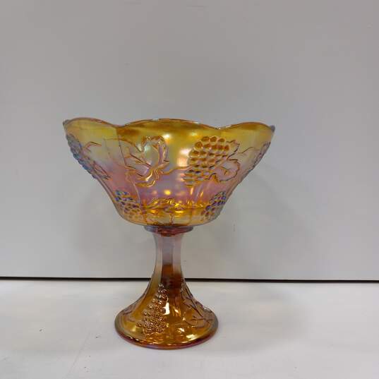 Set of Large Carnival Glass Cups/Serving Pieces image number 4