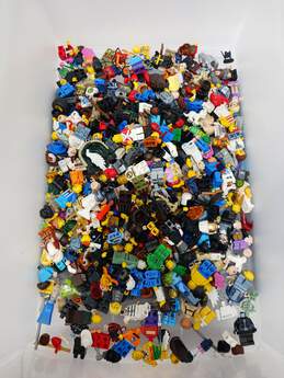 1.5lbs Lot of Assorted Lego Minifigures Pieces