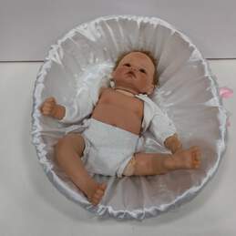 Ashton Drake New Born Baby Doll by Linda Murray in Moses Basket