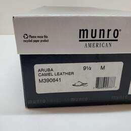 Munro American Proper Size Perfect Fit Aruba Camel Leather Sandals Size 9.5M alternative image