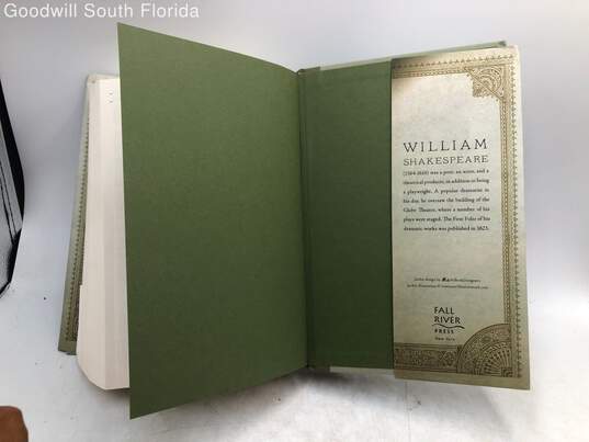 The William Shakespeare: Complete Plays image number 11
