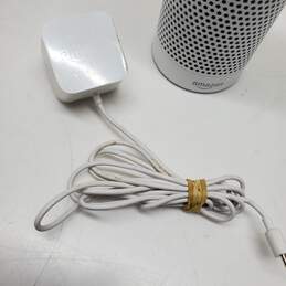 White Amazon Echo 1st Generation Smart Speaker Untested alternative image