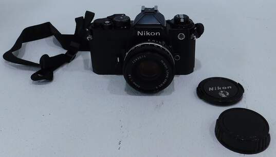 Nikon FE 35mm SLR Camera w/ Bag & Accessories image number 5