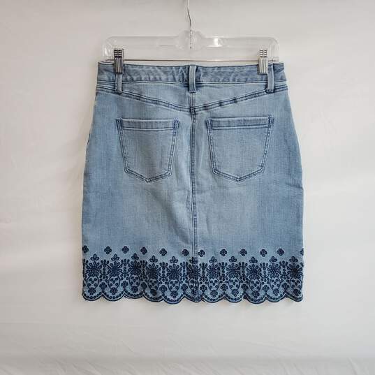 Talbots Blue Cotton Embroidered Denim Skirt WM Size 2 NWT image number 2