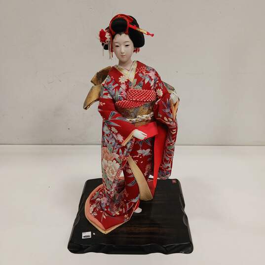 Vintage Japanese Geisha Doll image number 1