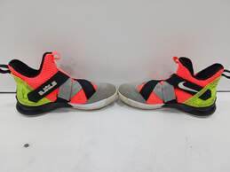 Men's Nike LeBron Soldier 12 Basketball Shoes Sz 10 alternative image