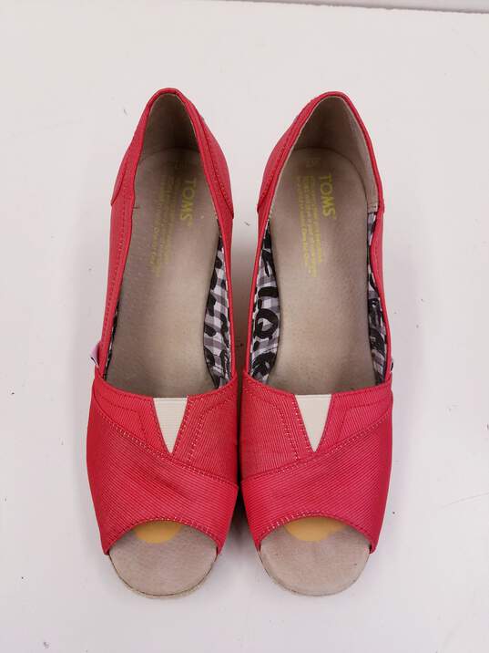 Toms Red Canvas Wedge Sandals US 7 image number 8