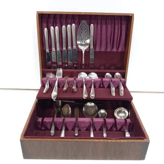 WM A Rogers Silverware Set w/ Box image number 1