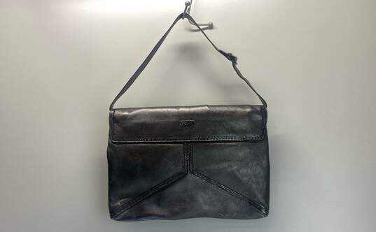 Lambertson Truex Silver Metallic Leather Buckle Shoulder Bag image number 3