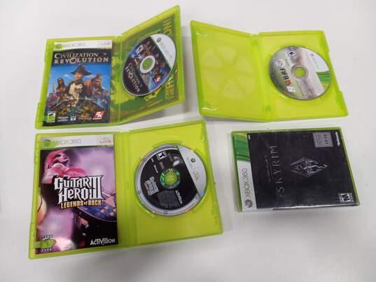 Bundle of 8 Assorted Xbox 360 Video Games image number 3