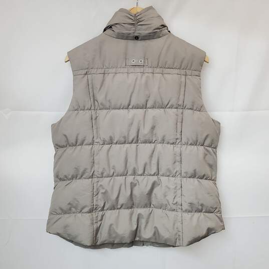 Vintage Eddie Bower Yukon EB550 Down Puffer Vest in Light Brown Size XL image number 2