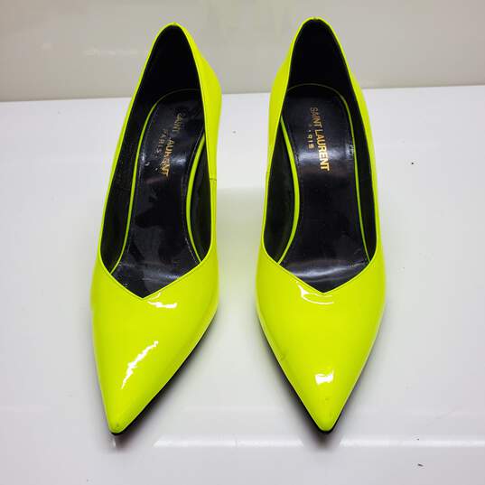Saint Laurent Patent Leather Neon Yellow Pumps Size 36.5 AUTHENTICATED image number 2
