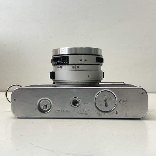 Yashica MG-1 35mm Rangefinder Camera image number 7