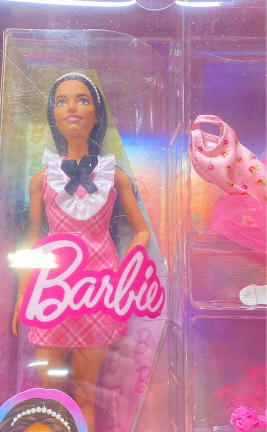 Mattel World Of Barbie Build Your Dream Custom Barbie Doll image number 3