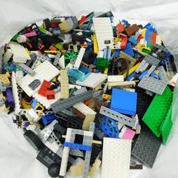 5lbs Mixed Lego Bulk Box alternative image