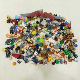 9.6oz Lego DC/Marvel Mini Figures Bulk Lot
