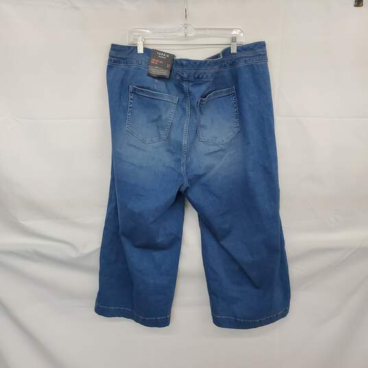 Torrid Blue Cotton Blend Crop High Rise Wide Leg Denim Capri WM Size 22 NWT image number 2