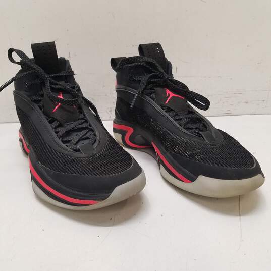 Jordan 36 Sneakers Black Infared 8.5 image number 3