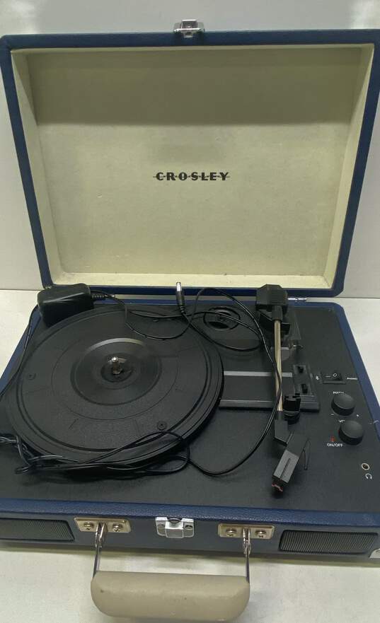 Crosley Cruiser Deluxe 3-Speed Turntable CR8005D-BL image number 1