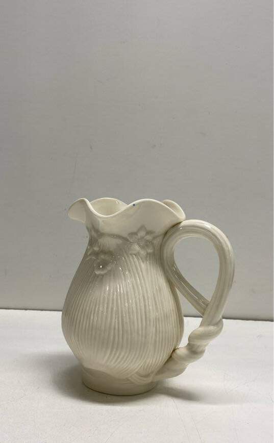 I. Godinger & Co. Embossed Tea Pot with 2 Creamers 3pc Ceramic Ivory White image number 4