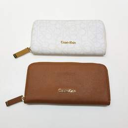 Calvin Klein White/Brown Leather Zip Around Wallet Pair