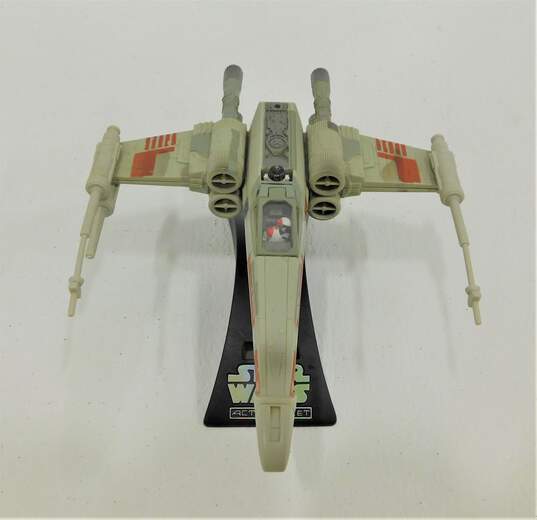 Star Wars Micro Machines Action Fleet: Luke's X-Wing Star Fighter image number 2