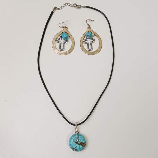 Cool Caribbean Tones Costume Jewelry Collection image number 2