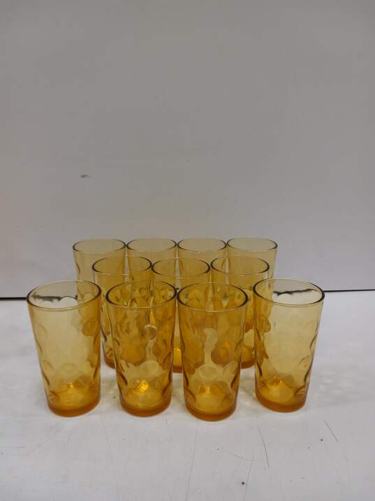 Set of 11 Yellow Glasses & 1 Pitcher image number 5