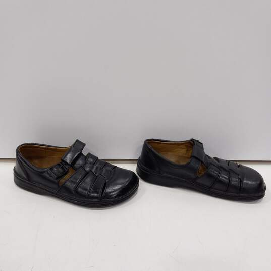 Birkenstock Footprints Madeira Black Leather Sandals Size L8 M6 image number 3