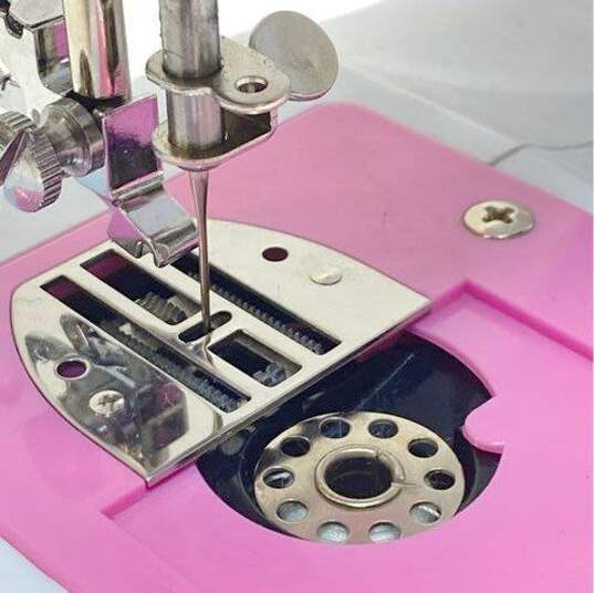 Nex Sewing Machine 17-346 image number 5