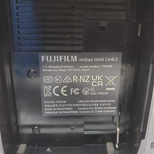 Fujifilm Instax Mini Link 2 Smartphone Printer Untested image number 5