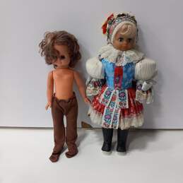 Bundle of 2 Vintage Dolls