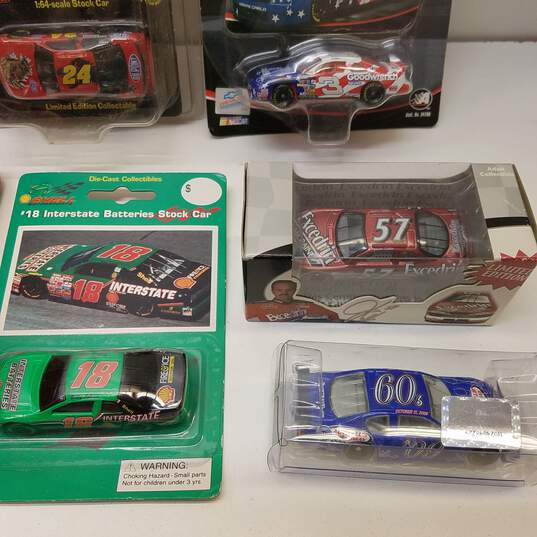 NASCAR Bundle Lot of 7 Diecast 1:64 Replica Cars Revell Action IOB image number 5