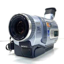 Sony Handycam DCR-TRV340 Digital8 Camcorder