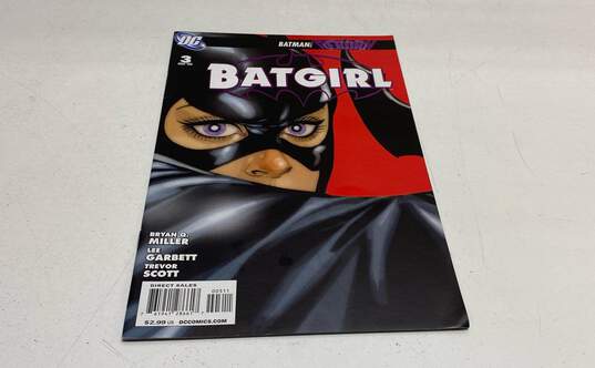 DC Batgirl Comic Books image number 3