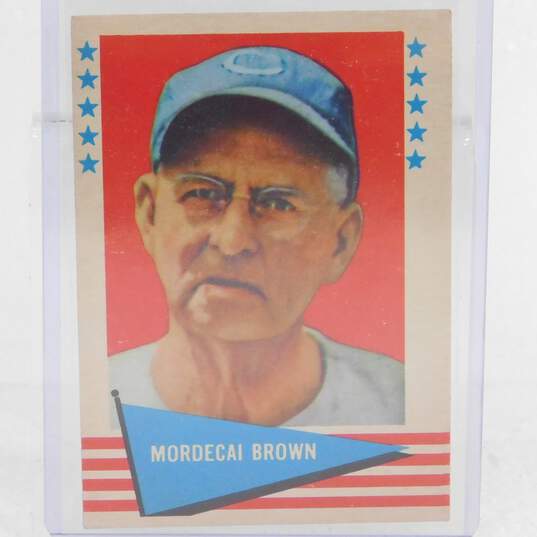 1961 HOF Three Fingers Mordecai Brown Fleer Baseball Greats Chicago Cubs image number 1