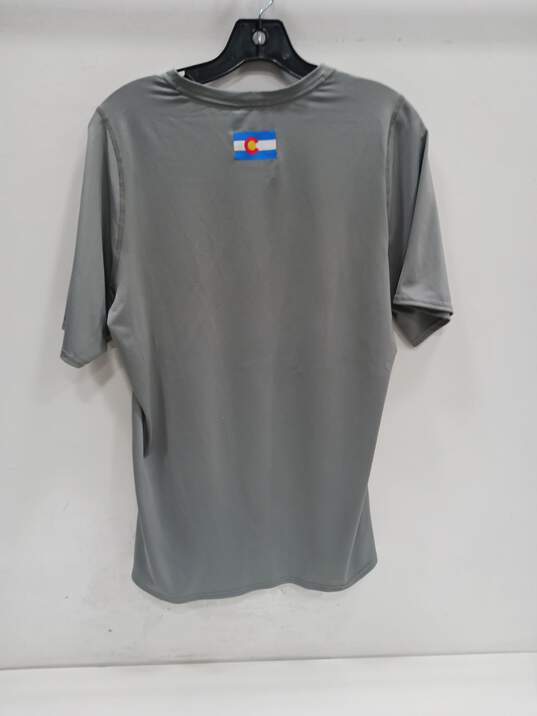 Patagonia Men's Gray Athletic Shirt Size M image number 2