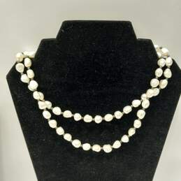Bundle of Assorted Faux Pearl Fashion Jewelry alternative image