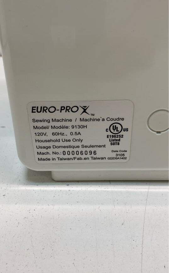 Euro-Pro X Sewing Machine 9130H image number 7