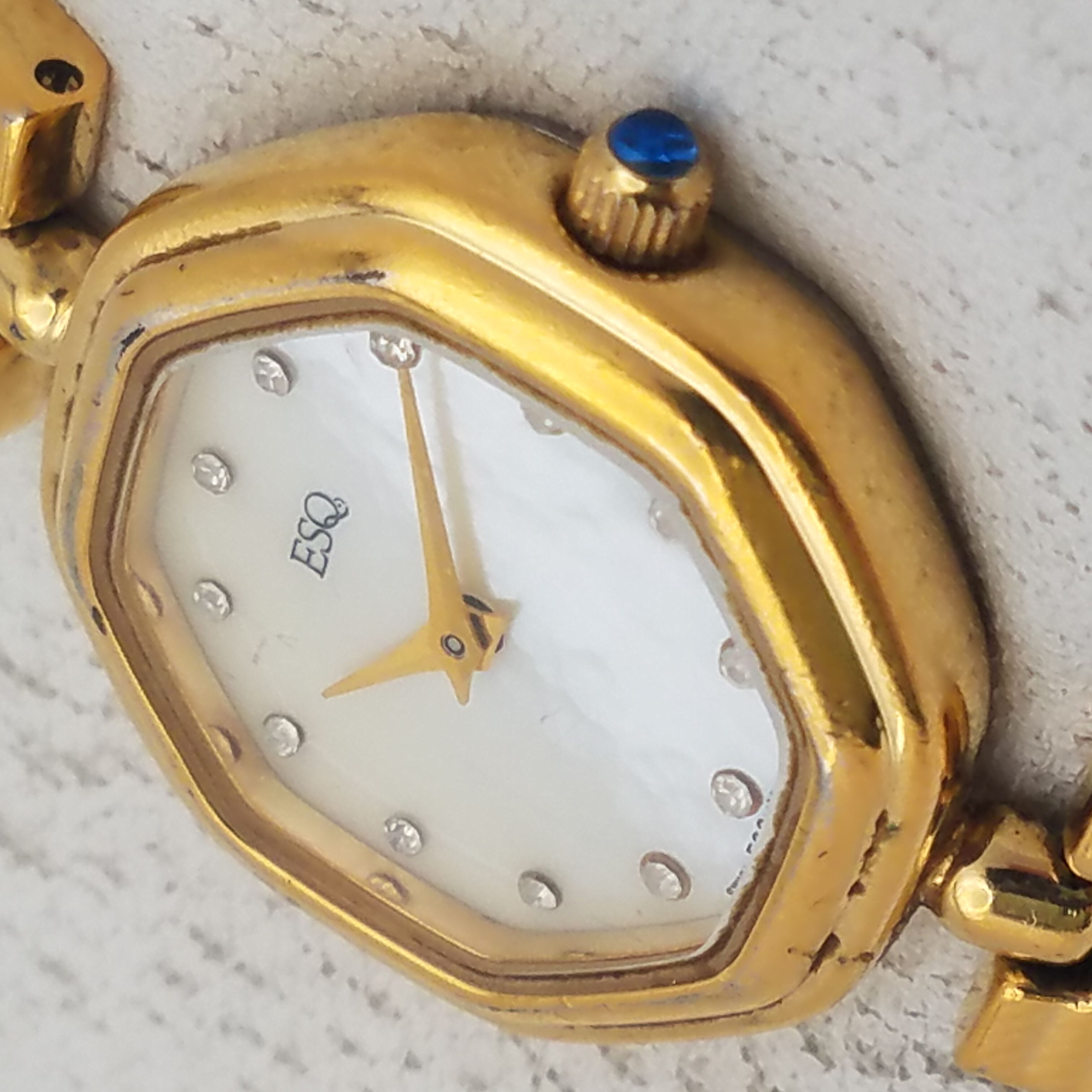 Watch 001-520-00164 - Gentleman's ESQ Wristwatches | Robertson Jewelers |  New Milford, CT