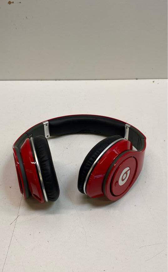 Beats Studio (1st Generation) Wired Headphones with Carrying Case - Red image number 2