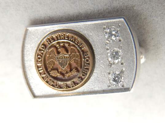10K Gold 0.09 CTTW Diamond U.S.A Railroad Retirement Board Pin 2.0g image number 3