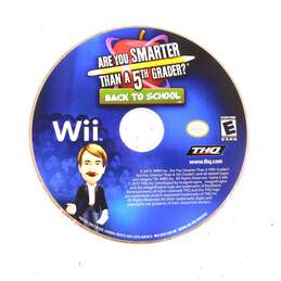 Nintendo Wii Console w/ Game Are You Smarter Than A 5th Grader Back To School alternative image