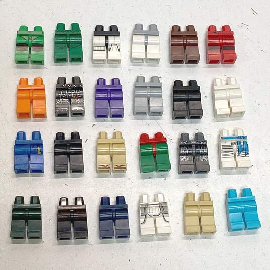 Mixed Lego Minifigures Parts & Accessories Bundle image number 3